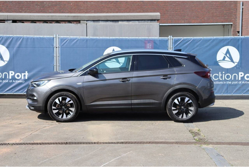 Opel Grandland Ultimate - SUV : 사진 2 Opel Grandland Ultimate - SUV : 사진 2