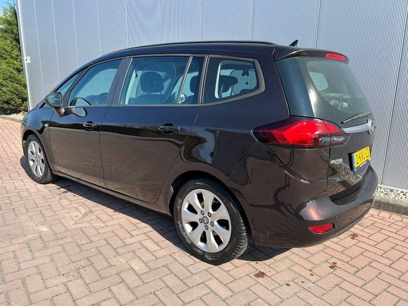 Opel Zafira 1.4 Tourer Business+ - 차량 : 사진 3 Opel Zafira 1.4 Tourer Business+ - 차량 : 사진 3