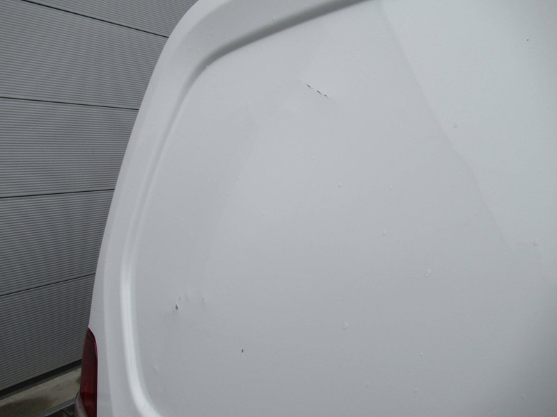 Peugeot Partner 1.5 BlueHDi Automatic - 패널 밴 : 사진 5 Peugeot Partner 1.5 BlueHDi Automatic - 패널 밴 : 사진 5