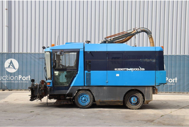Ravo 5002 SI - 거리 청소 차량 : 사진 2 Ravo 5002 SI - 거리 청소 차량 : 사진 2