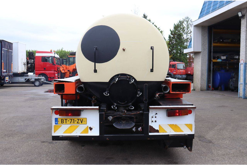 Scania P82 CG13 - 박스 트럭 : 사진 4 Scania P82 CG13 - 박스 트럭 : 사진 4