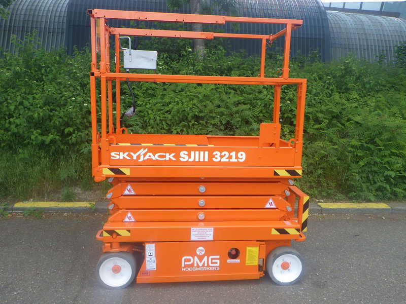 Skyjack SJ3219 - 시저 리프트 : 사진 1 Skyjack SJ3219 - 시저 리프트 : 사진 1