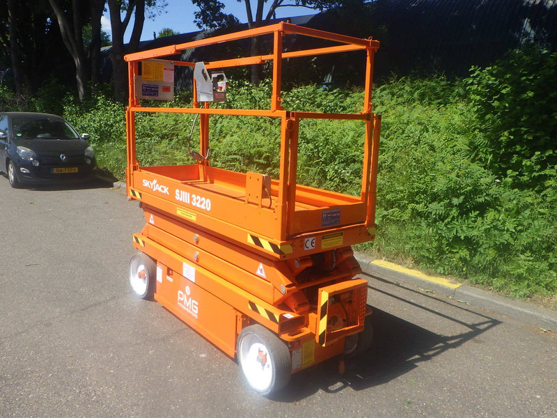 Skyjack SJ3220 - 시저 리프트 : 사진 3 Skyjack SJ3220 - 시저 리프트 : 사진 3