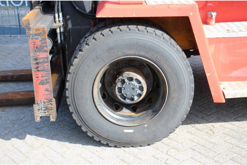 디젤 지게차 Svetruck 1260-30 : 사진 13