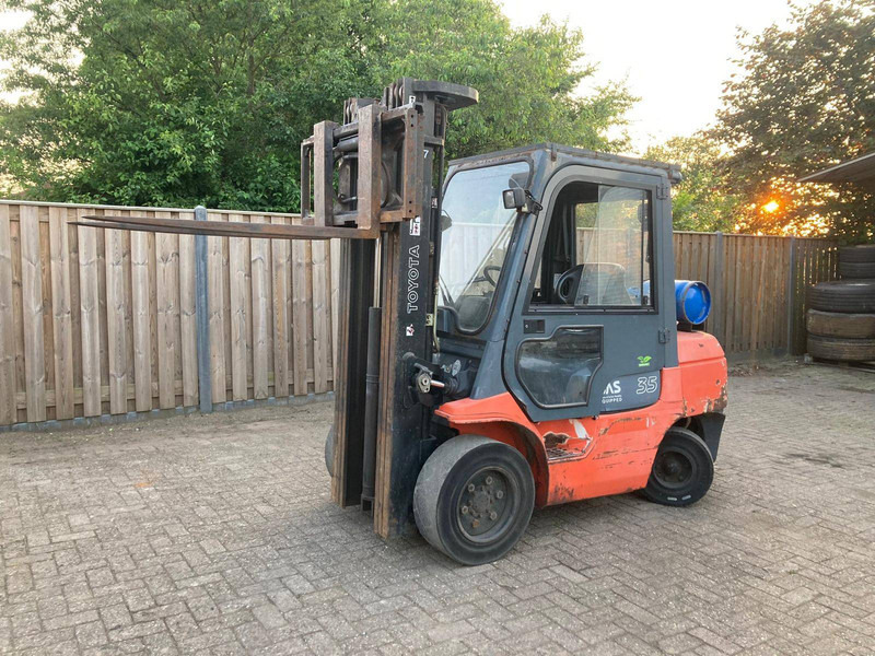 Toyota 02-7FGF-35 - LPG 지게차 : 사진 1 Toyota 02-7FGF-35 - LPG 지게차 : 사진 1