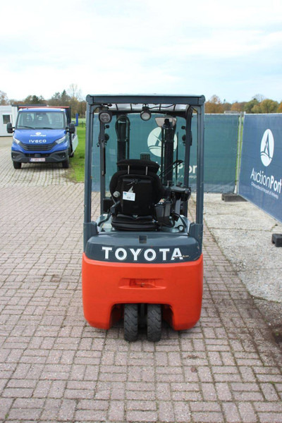 Toyota 16 - 전기 지게차 : 사진 4 Toyota 16 - 전기 지게차 : 사진 4