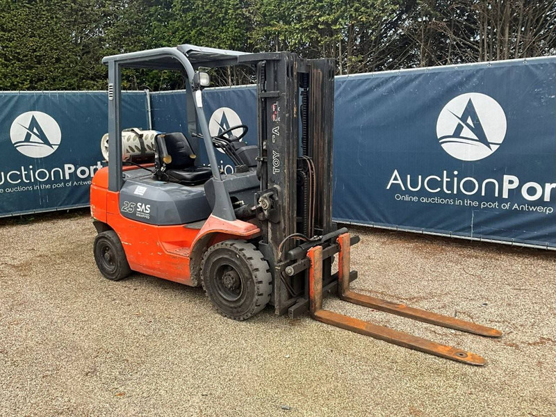 Toyota 42-7FGF25 - LPG 지게차 : 사진 1 Toyota 42-7FGF25 - LPG 지게차 : 사진 1