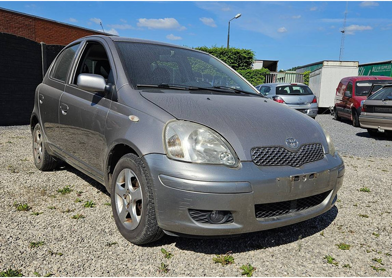 Toyota Yaris (I - update) 1.0 16v VVT-i - 세단 : 사진 2 Toyota Yaris (I - update) 1.0 16v VVT-i - 세단 : 사진 2