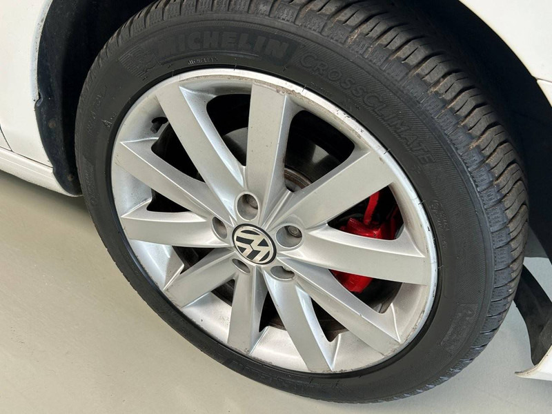 Volkswagen GOLF 1.6 TDI HIGHLINE - 세단 : 사진 5 Volkswagen GOLF 1.6 TDI HIGHLINE - 세단 : 사진 5