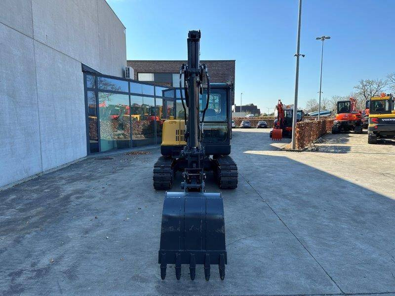 Volvo EC55D - 크롤러 굴삭기 : 사진 2 Volvo EC55D - 크롤러 굴삭기 : 사진 2