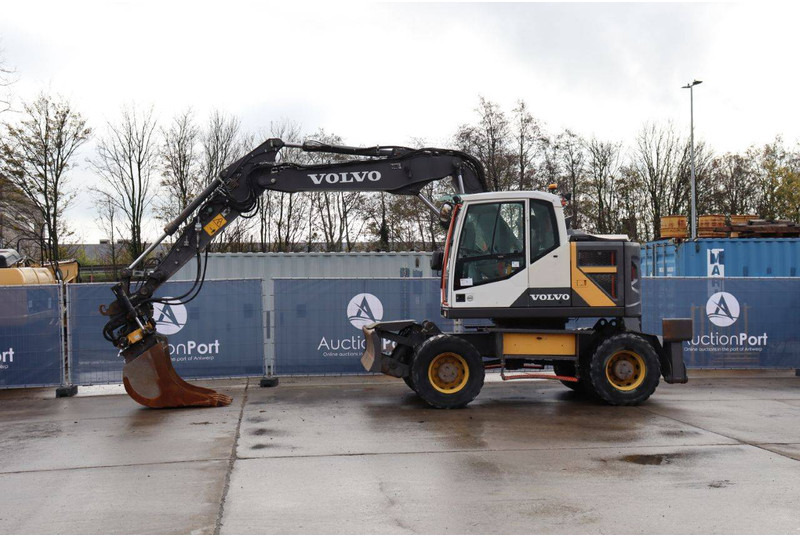 Volvo EWR150E - 휠 굴삭기 : 사진 1 Volvo EWR150E - 휠 굴삭기 : 사진 1