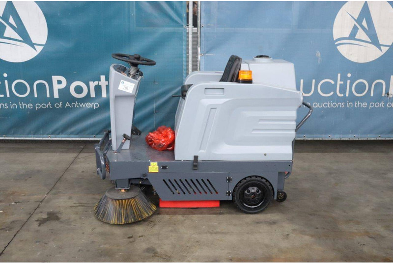 Westfield S1250 - 거리 청소 차량 : 사진 2 Westfield S1250 - 거리 청소 차량 : 사진 2