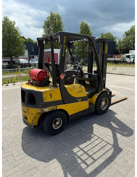 Yale GLP30VX F2195 - LPG 지게차 : 사진 2 Yale GLP30VX F2195 - LPG 지게차 : 사진 2