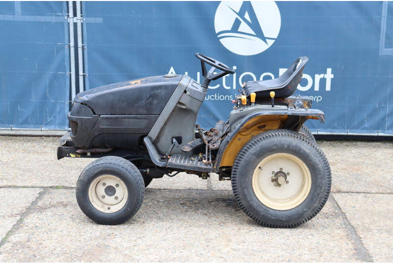 Yanmar Ke-100 - 장궤형 트랙터 : 사진 2 Yanmar Ke-100 - 장궤형 트랙터 : 사진 2