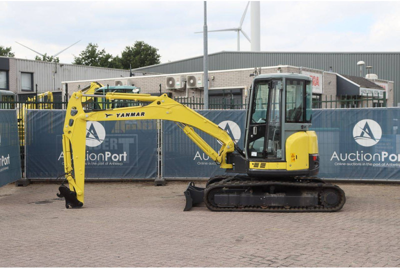 Yanmar VIO55-5B - 크롤러 굴삭기 : 사진 2 Yanmar VIO55-5B - 크롤러 굴삭기 : 사진 2