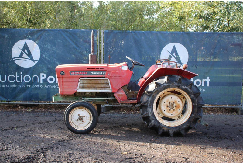 Yanmar YM2310 - 장궤형 트랙터 : 사진 2 Yanmar YM2310 - 장궤형 트랙터 : 사진 2