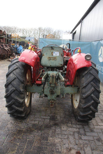 Yanmar YM3110D - 장궤형 트랙터 : 사진 4 Yanmar YM3110D - 장궤형 트랙터 : 사진 4