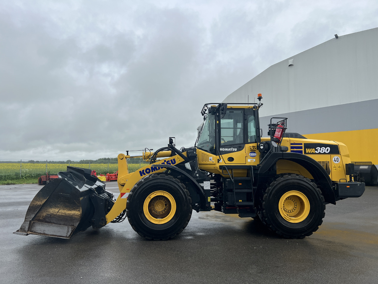 KOMATSU WA 380-8E0 - 휠 로더 : 사진 2 KOMATSU WA 380-8E0 - 휠 로더 : 사진 2