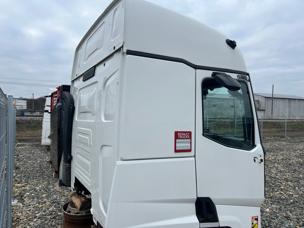 CABINA RENAULT T SLEEPER - 운전실 트럭 용 : 사진 4 CABINA RENAULT T SLEEPER - 운전실 트럭 용 : 사진 4