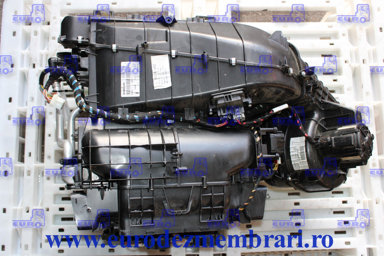 CARCASA SISTEM CLIMATIZARE VOLVO FH4 84243942 - 에어컨 부품 트럭 용 : 사진 1 CARCASA SISTEM CLIMATIZARE VOLVO FH4 84243942 - 에어컨 부품 트럭 용 : 사진 1