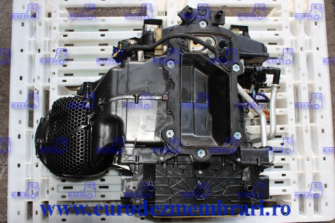 CARCASA SISTEM CLIMATIZARE VOLVO FH4 84243942 - 에어컨 부품 트럭 용 : 사진 2 CARCASA SISTEM CLIMATIZARE VOLVO FH4 84243942 - 에어컨 부품 트럭 용 : 사진 2