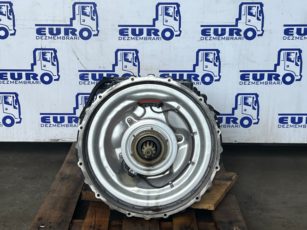 CUTIE DE VITEZE TRAXON FARA INTARDER IVECO 12TX 2210 TD R=16,69-1,00 5801900220 - 기어박스 트럭 용 : 사진 2 CUTIE DE VITEZE TRAXON FARA INTARDER IVECO 12TX 2210 TD R=16,69-1,00 5801900220 - 기어박스 트럭 용 : 사진 2