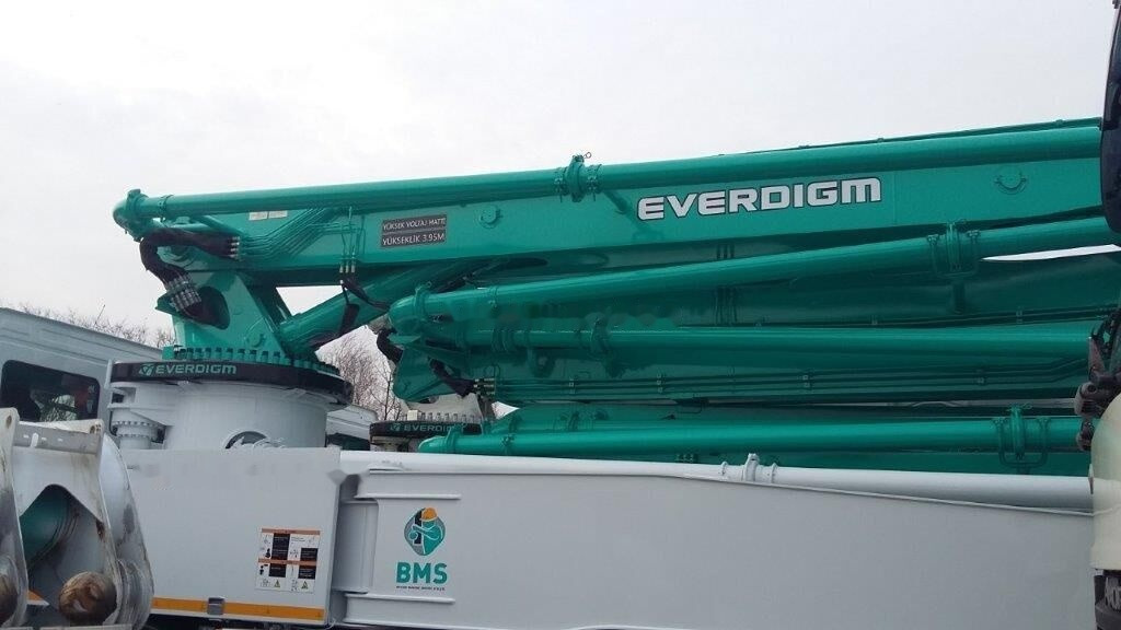 Mercedes-Benz New Everdigm ECP 42 CX 5 ECP 42 CX5 on chassis - 콘크리트 펌프 트럭 : 사진 5 Mercedes-Benz New Everdigm ECP 42 CX 5 ECP 42 CX5 on chassis - 콘크리트 펌프 트럭 : 사진 5