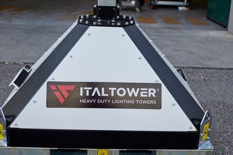Italtower Street Solar - 조명 타워 : 사진 2 Italtower Street Solar - 조명 타워 : 사진 2