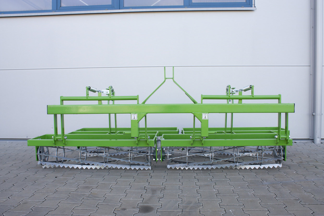 BOMET Wały strunowe podwójne z dociskiem sprężynowym 2,8 m / Doppelte Krümelwalzen mit Federspanneisen / Double string rollers with spring pressure2,8m / Двухрядные струнные катки с пружинным прижиманием 2, - 농장 롤러 : 사진 4 BOMET Wały strunowe podwójne z dociskiem sprężynowym 2,8 m / Doppelte Krümelwalzen mit Federspanneisen / Double string rollers with spring pressure2,8m / Двухрядные струнные катки с пружинным прижиманием 2, - 농장 롤러 : 사진 4