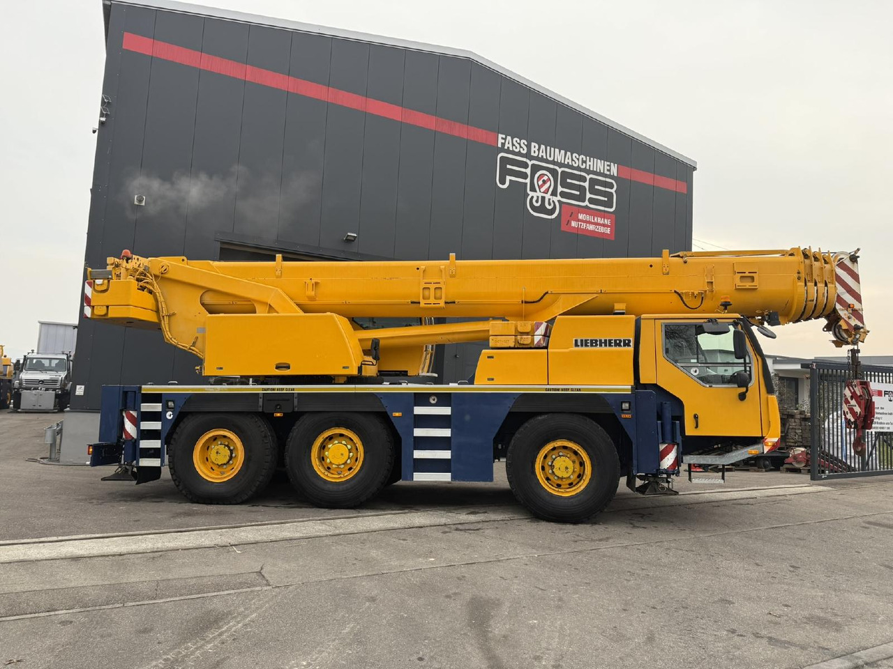 Liebherr LTM 1055-3.1 (06 - 055 996) | 6 x 6 - 모바일 크레인 : 사진 5 Liebherr LTM 1055-3.1 (06 - 055 996) | 6 x 6 - 모바일 크레인 : 사진 5