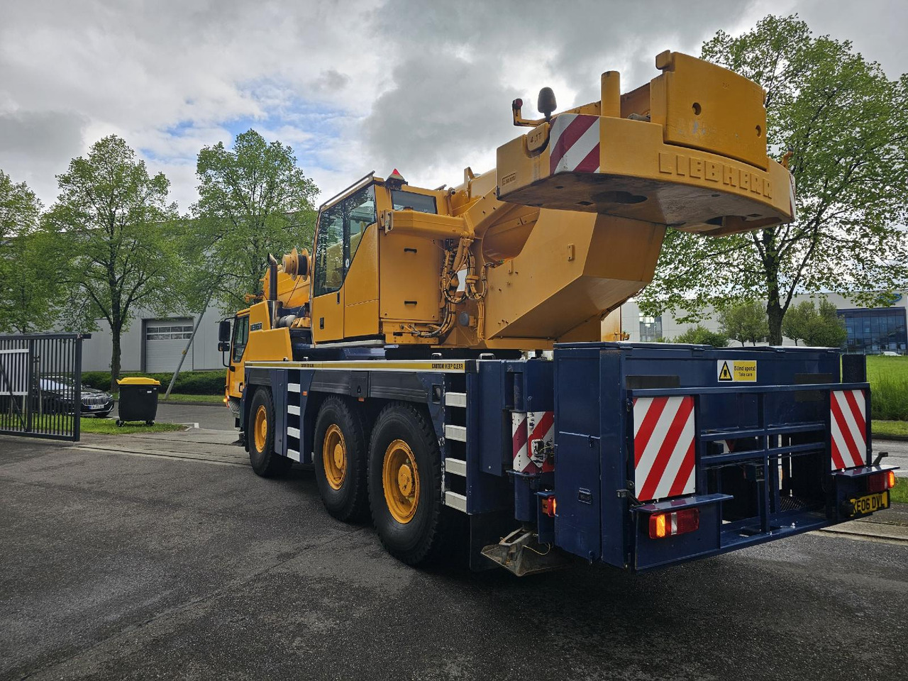 Liebherr LTM 1055-3.1 (06 - 056 016) | 6 x 6 - 모바일 크레인 : 사진 4 Liebherr LTM 1055-3.1 (06 - 056 016) | 6 x 6 - 모바일 크레인 : 사진 4