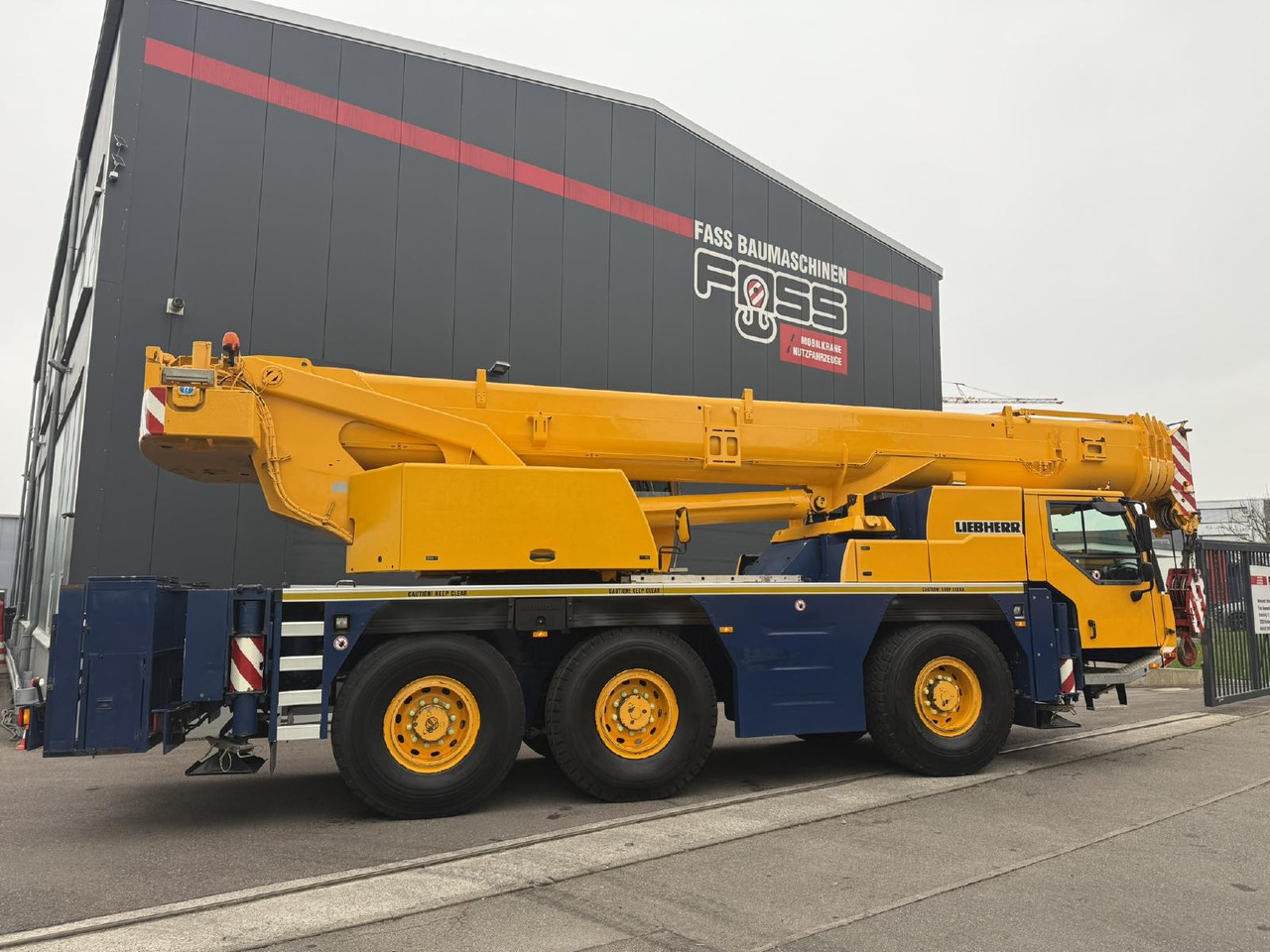 Liebherr LTM 1055-3.2 (08 - 084 745) | 6 x 6 - 모바일 크레인 : 사진 5 Liebherr LTM 1055-3.2 (08 - 084 745) | 6 x 6 - 모바일 크레인 : 사진 5