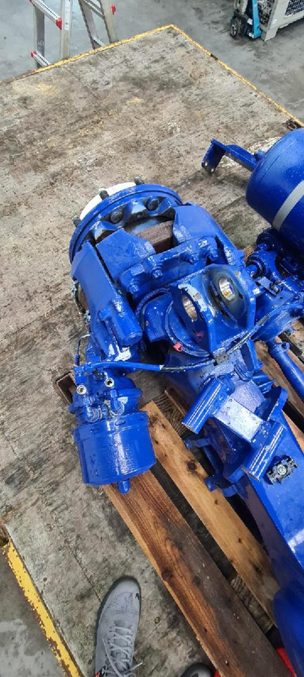 Liebherr Zubehör = LTM 1030-2.1 / diverse Teile und Komponenten - 예비 부속 건설기계 용 : 사진 5 Liebherr Zubehör = LTM 1030-2.1 / diverse Teile und Komponenten - 예비 부속 건설기계 용 : 사진 5