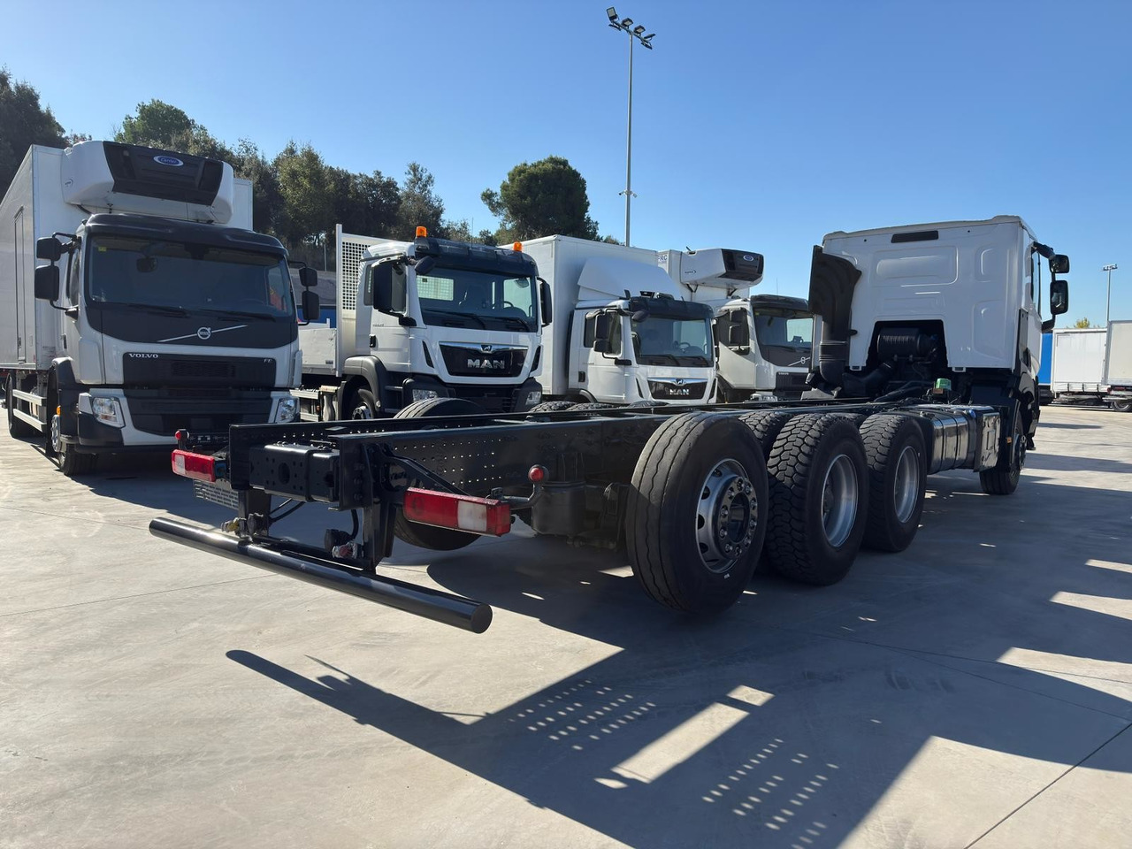 RENAULT C460 E6 (Chassis) - 캡 새시 트럭 : 사진 3 RENAULT C460 E6 (Chassis) - 캡 새시 트럭 : 사진 3