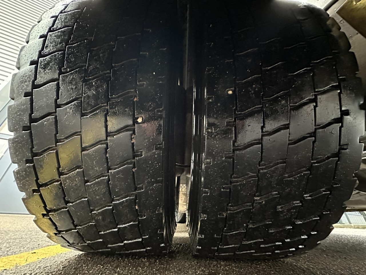 SCANIA R 460 A4x2NA - 트랙터 유닛 : 사진 2 SCANIA R 460 A4x2NA - 트랙터 유닛 : 사진 2