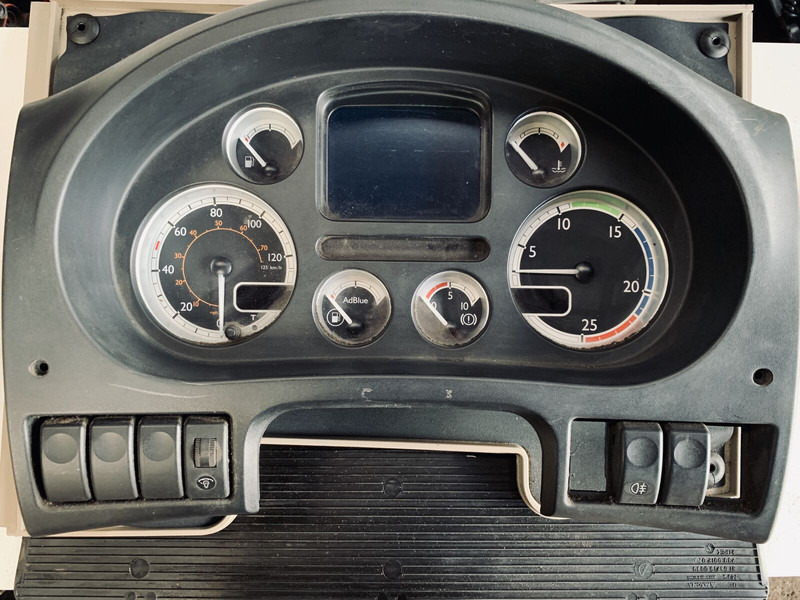 DAF Siemens VDO - 대시보드 : 사진 1 DAF Siemens VDO - 대시보드 : 사진 1