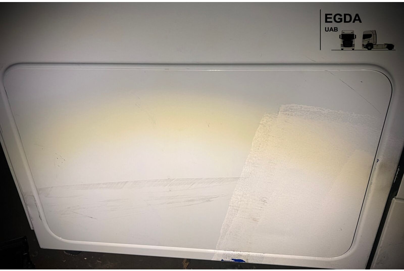 Iveco Right side - 운전실 및 내부 : 사진 1 Iveco Right side - 운전실 및 내부 : 사진 1