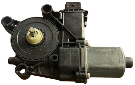 Iveco S-WAY - 와이퍼 : 사진 2 Iveco S-WAY - 와이퍼 : 사진 2