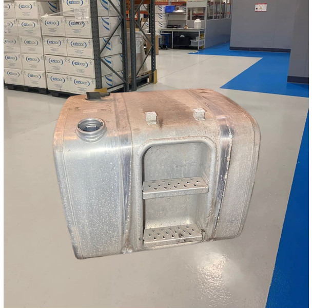 Iveco - 연료 탱크 : 사진 1 Iveco - 연료 탱크 : 사진 1