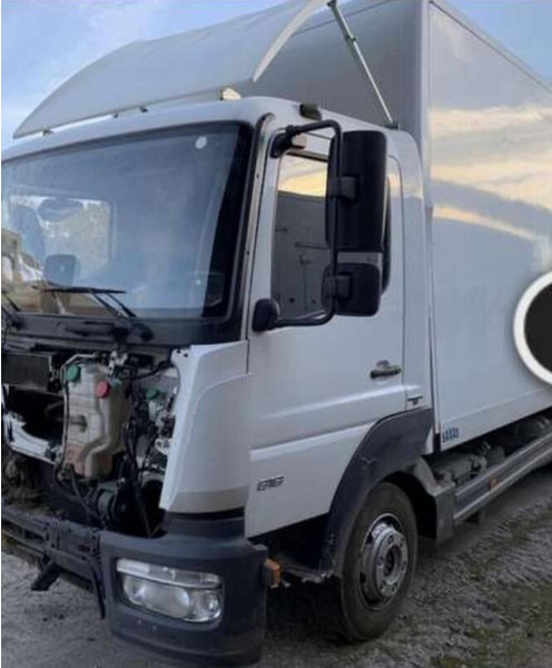 Mercedes-Benz ATEGO - 운전실 및 내부 : 사진 1 Mercedes-Benz ATEGO - 운전실 및 내부 : 사진 1