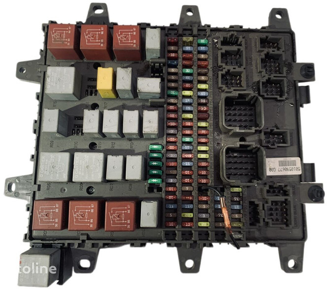 Renault PREMIUM - 전기 설비 : 사진 1 Renault PREMIUM - 전기 설비 : 사진 1