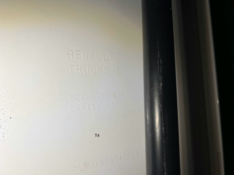 Renault - 공기역학/ 스포일러 : 사진 4 Renault - 공기역학/ 스포일러 : 사진 4