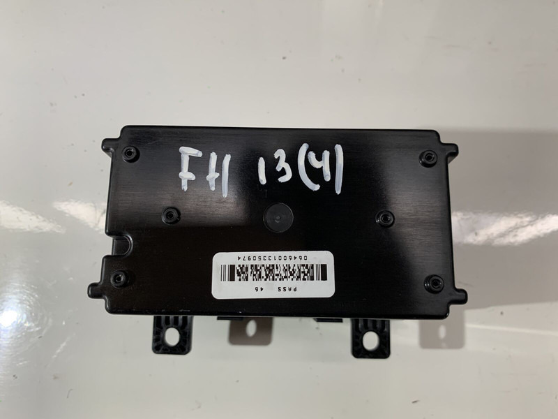 Volvo 20758798-P02 06460013 - ECU : 사진 2 Volvo 20758798-P02 06460013 - ECU : 사진 2
