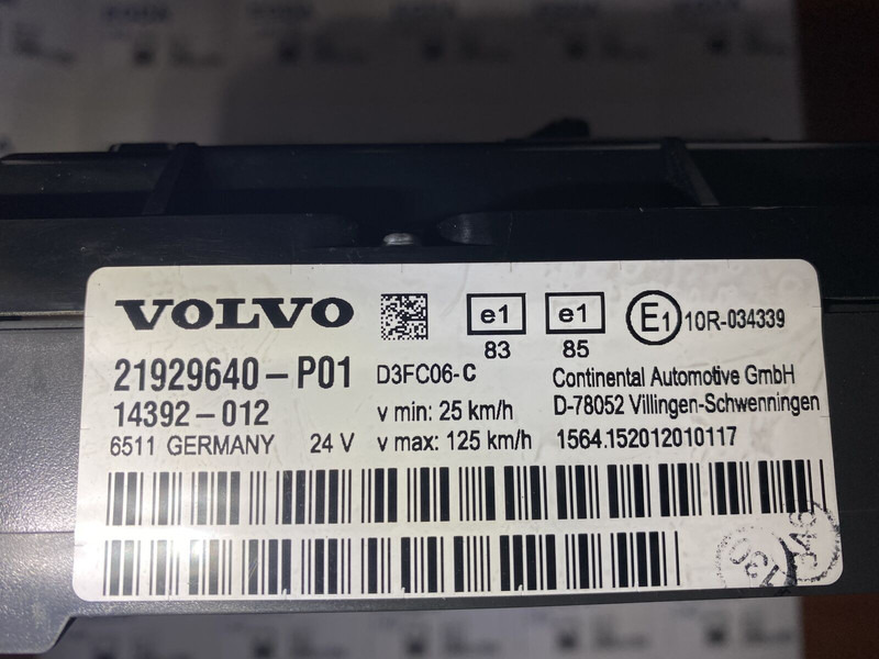 Volvo - 대시보드 : 사진 2 Volvo - 대시보드 : 사진 2