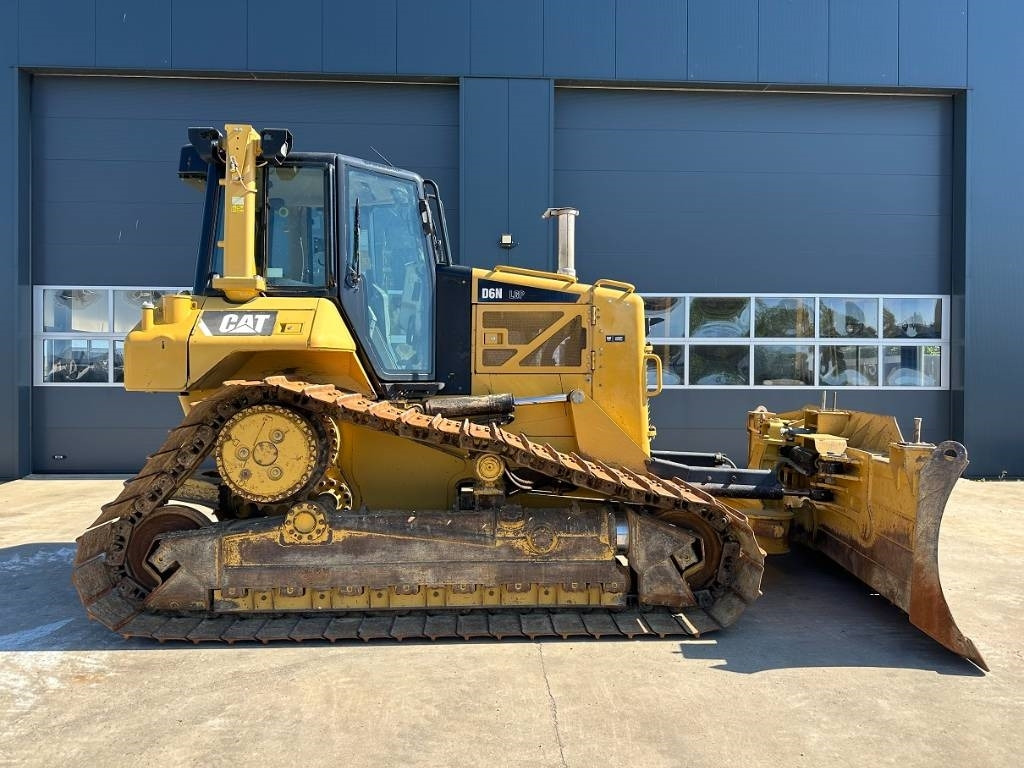 CAT D 6 N LGP - 불도저 : 사진 1 CAT D 6 N LGP - 불도저 : 사진 1