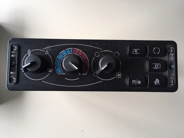 Wabco 4461950040, ..0030, ..0020 - 난방/ 환기 시내버스 용 : 사진 1 Wabco 4461950040, ..0030, ..0020 - 난방/ 환기 시내버스 용 : 사진 1