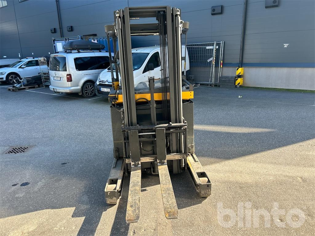 Atlet UMS 160 - 리치 트럭 : 사진 2 Atlet UMS 160 - 리치 트럭 : 사진 2