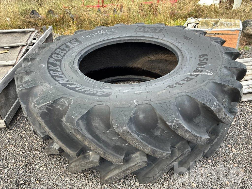 BKT Agrimax Fortis - 타이어 농업용 기계 용 : 사진 1 BKT Agrimax Fortis - 타이어 농업용 기계 용 : 사진 1