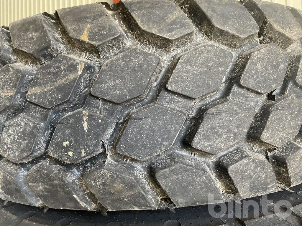 Bridgestone 17,5 R25 - 휠 및 타이어 패키지 건설기계 용 : 사진 3 Bridgestone 17,5 R25 - 휠 및 타이어 패키지 건설기계 용 : 사진 3