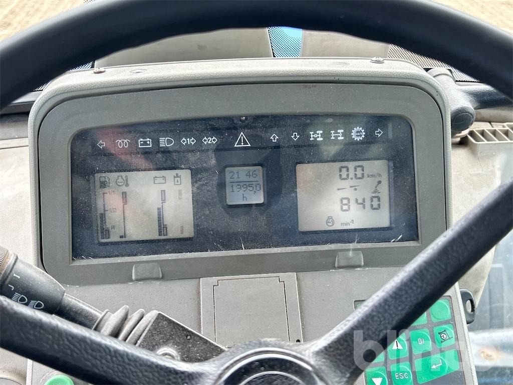 장궤형 트랙터 Fendt 410 Vario (2001) : 사진 16